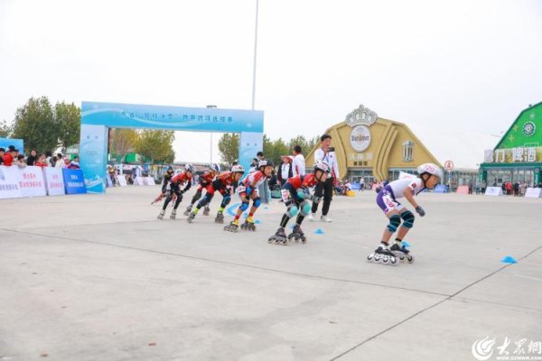 鼎红金投 青岛金沙滩“迷你啤酒节”·2025青岛西海岸校园速度轮滑联赛即将启幕
